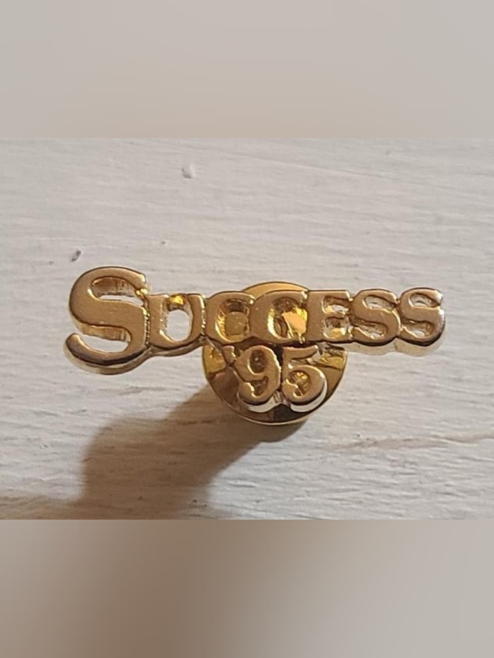 Success '95 Vintage Gold Lapel Pin Tie Tack
